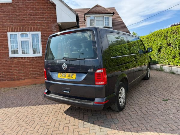 Volkswagen Transporter Shuttle SE (2016) 2.0 TDI BlueMotion Tech SE Minibus Double Cab 5dr Diesel Manual FWD LWB Euro 6 (s/s) (150 ps) £12995 - Image 10