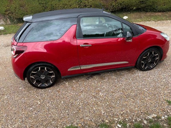 Citroen DS3 Cabrio DStyle Plus (2014) 1.6 e-HDi Airdream DStyle Plus Convertible 2dr Diesel Manual Euro 5 (s/s) (90 ps) £1995 - Image 12